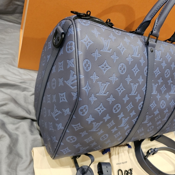 Louis Vuitton Keepall Bandouliere 50 Giant Monogram Shadow Blue Travel Bag Leath - Picture 4 of 16